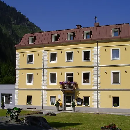 Rader Hotel