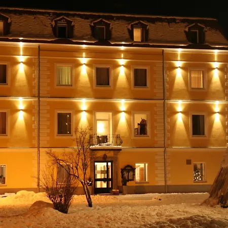 Rader Hotel 3*